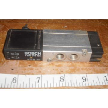 Bosch Rexroth 0 820 044 101  0820044101  DIRECTION CONTROL VALVE