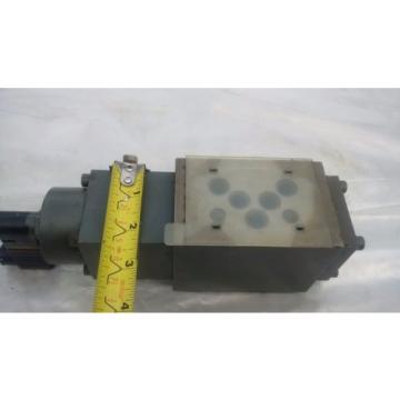 REXROTH 4WRE 10  DIRECT OPERATED PROPORTIONAL DIRECTIONAL VALVE