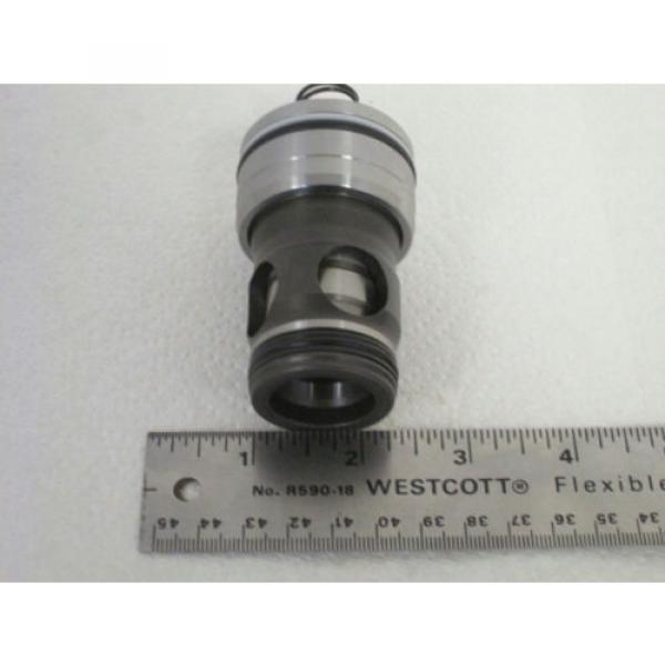 NEW Rexroth R900909246 Two-Way Cartridge Valve w/o Control Cover, LC 25 B05E7X/ #7 image